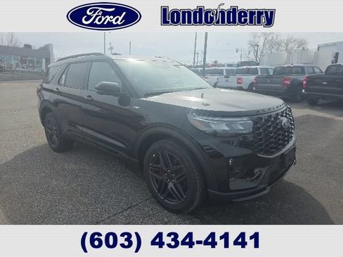 New 2026 Ford Explorer ST-Line w/ ST-Line Street Pack AWD/4WD image 1
