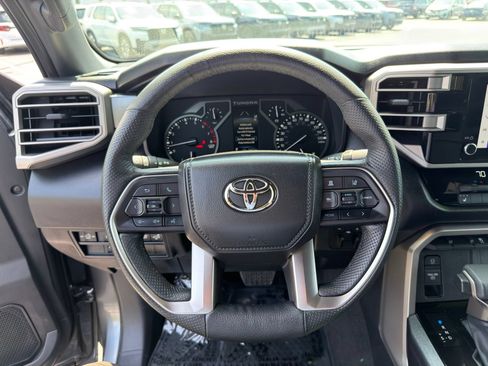 Used 2026 Toyota Tundra SR5 w/ SR5 Premium Package AWD/4WD image 15