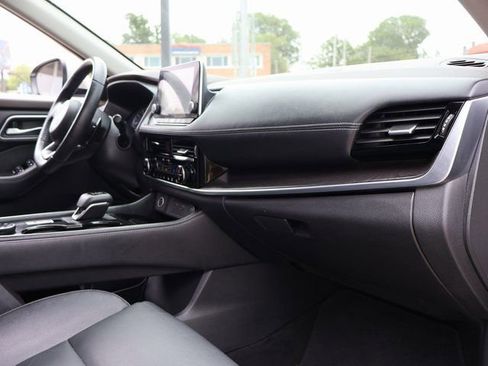 Used 2021 Nissan Rogue SL AWD/4WD image 9
