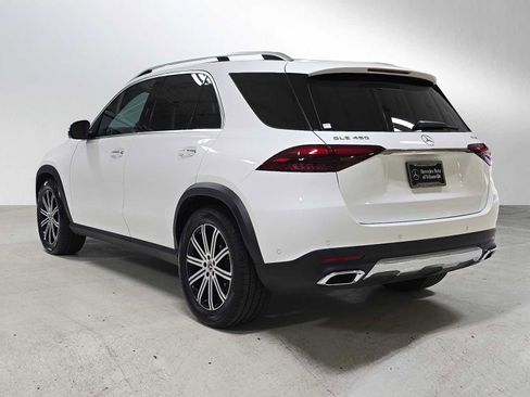 Used 2025 Mercedes-Benz GLE 450 4MATIC image 5
