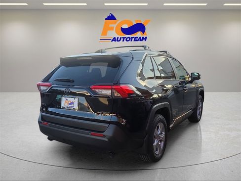 New 2025 Toyota RAV4 XLE image 5
