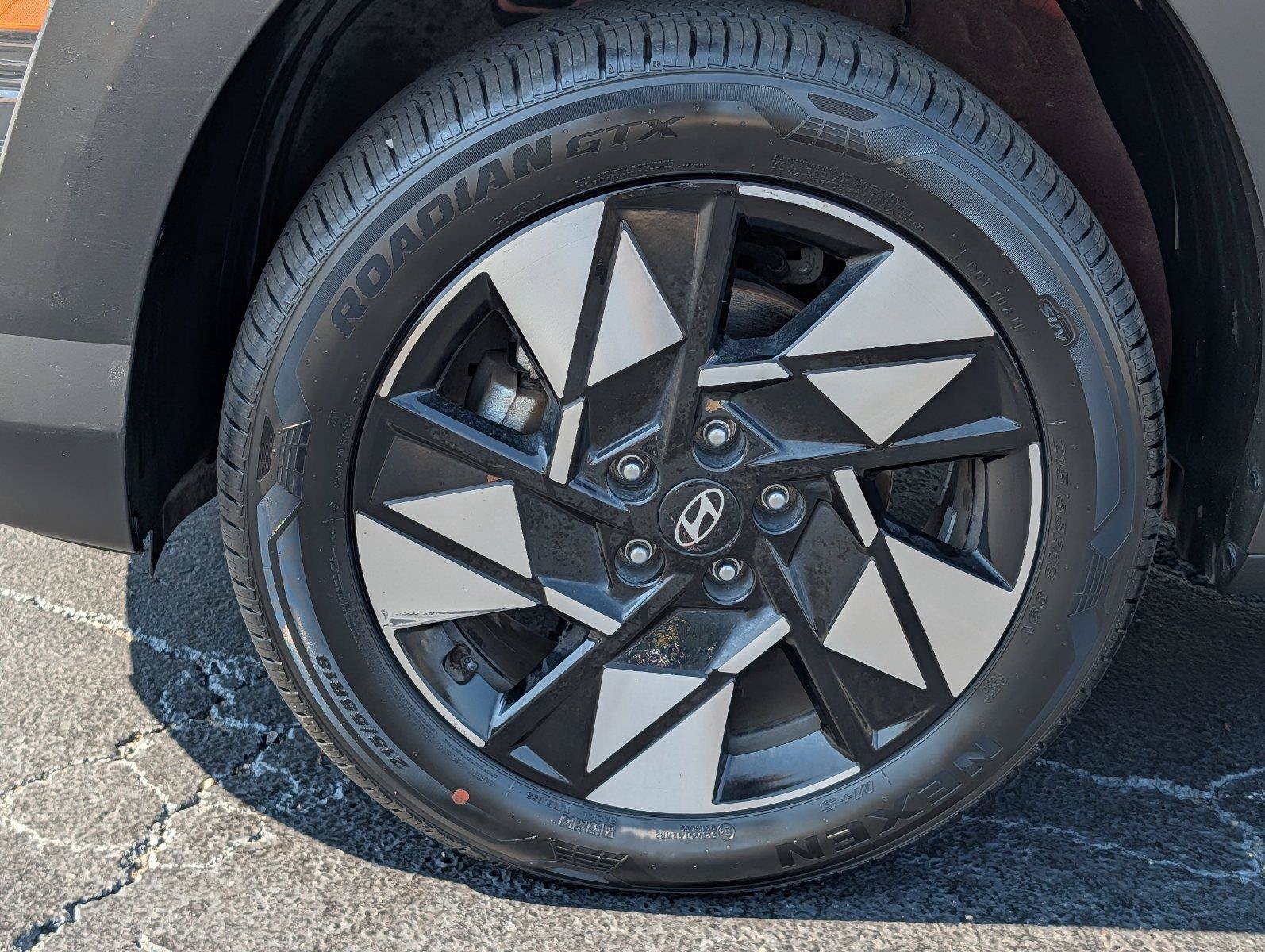 Used 2025 Hyundai Kona SEL AWD/4WD image 9