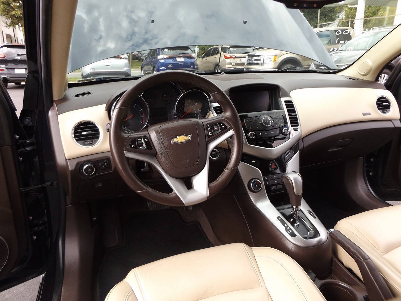 Used 2015 Chevrolet Cruze LTZ w/ Sun, Sound and Sport Package FWD image 17