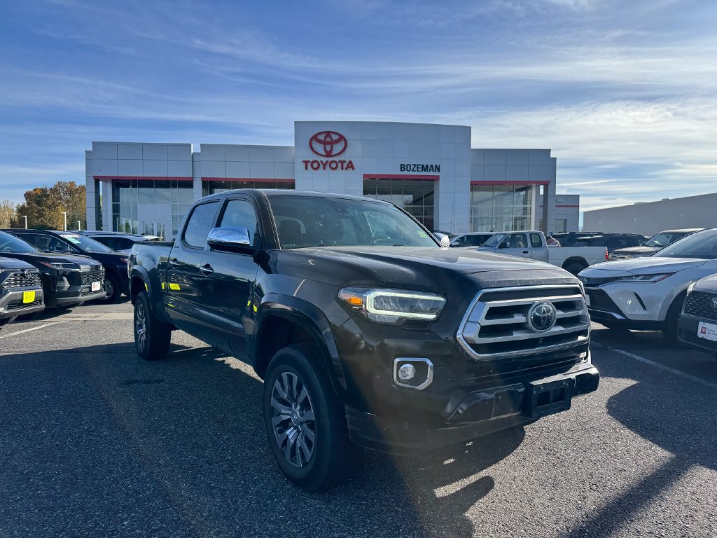 Used 2023 Toyota Tacoma Limited AWD/4WD image 3