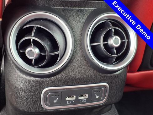 New 2025 Alfa Romeo Giulia Veloce w/ Veloce Package Rwd image 5