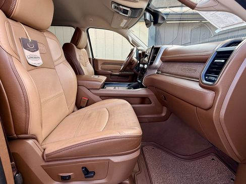 Used 2024 RAM 2500 Limited w/ Towing Technology Group image 22