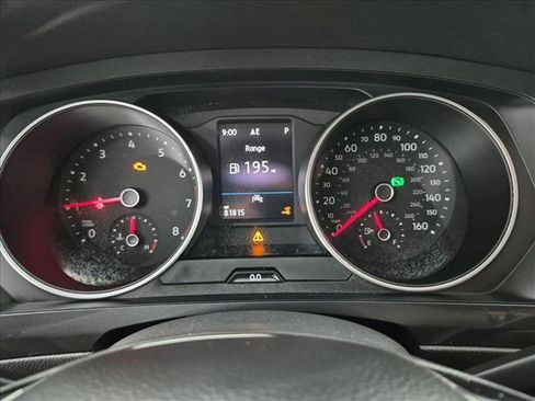 Used 2021 Volkswagen Tiguan SE AWD/4WD image 11