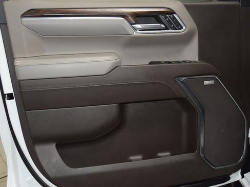 Used 2023 GMC Sierra 1500 SLT w/ SLT Premium Package image 48