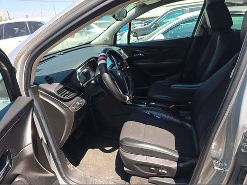 Used 2017 Buick Encore Preferred FWD image 5