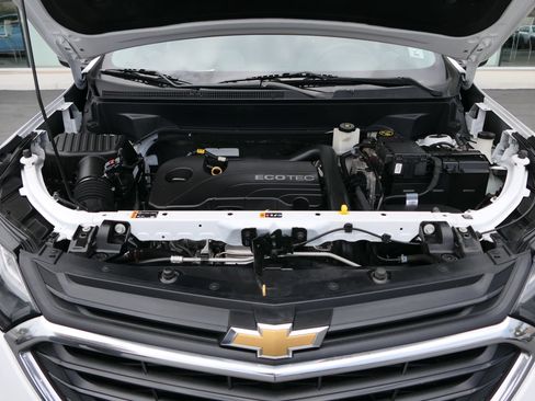 Used 2019 Chevrolet Equinox LS AWD/4WD image 28