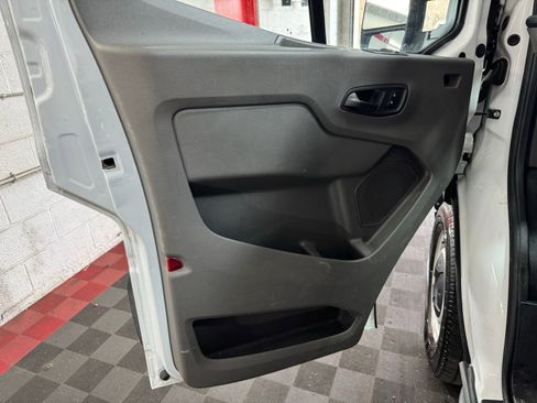 Used 2021 Ford Transit 250 Low Roof RWD image 8