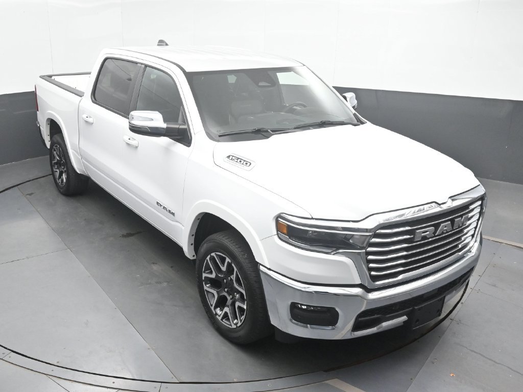 Used 2026 RAM 1500 Laramie AWD/4WD image 31