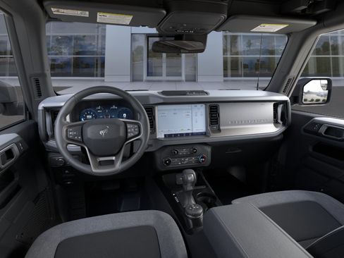 New 2026 Ford Bronco 2-Door AWD/4WD image 9