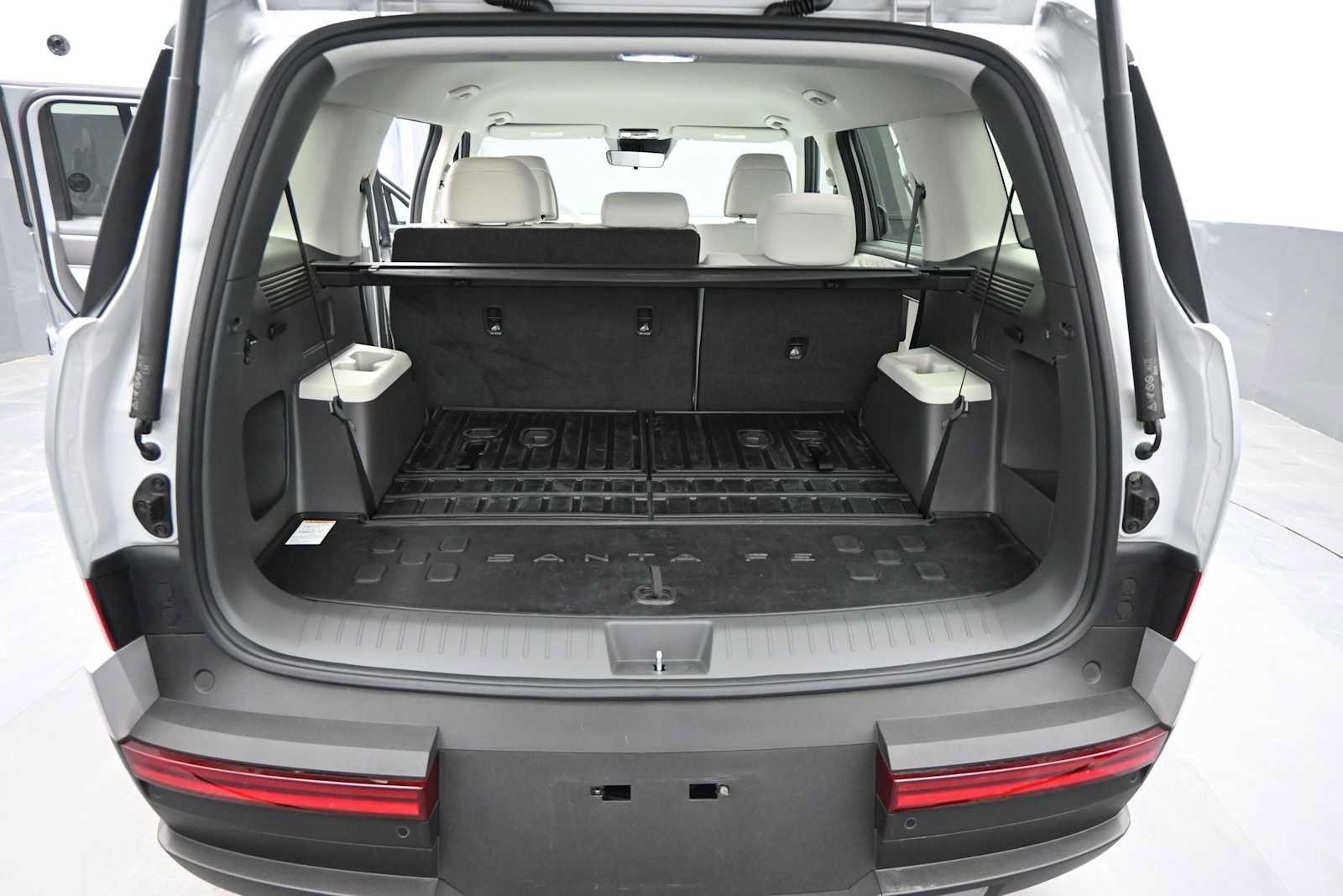 Certified 2026 Hyundai Santa Fe SE FWD image 14