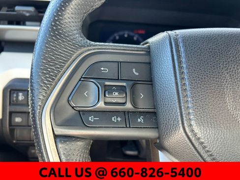 Used 2024 Toyota Tacoma TRD Off-Road image 12