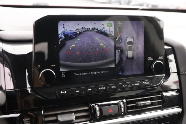 Certified 2025 Nissan Pathfinder SL AWD/4WD image 19