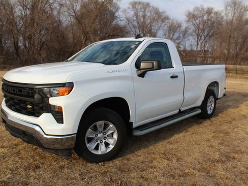 Used 2024 Chevrolet Silverado 1500 W/T w/ WT Fleet Convenience Package image 2