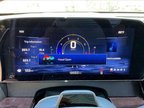 Used 2024 Chevrolet Traverse RS w/ LPO, Floor Liner Package FWD image 12