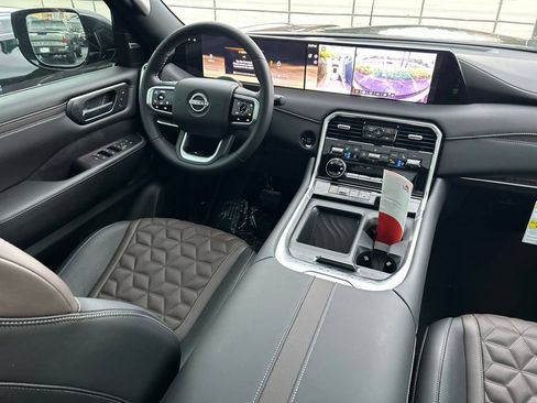 New 2026 Nissan Armada Platinum RWD image 10