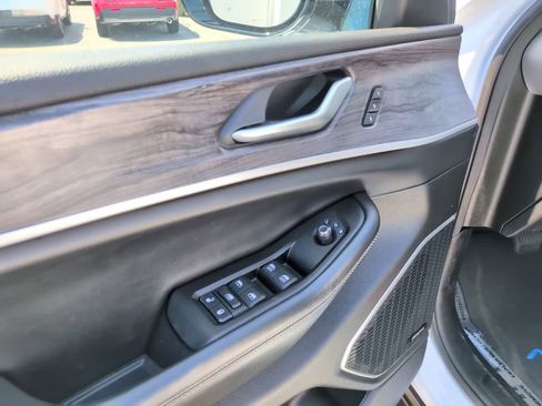 Used 2022 Jeep Grand Cherokee Limited 4xe w/ MOPAR Finishing Package AWD/4WD image 20