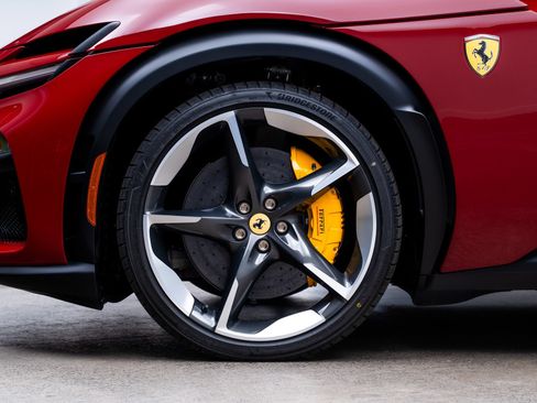 Used 2026 Ferrari Purosangue AWD/4WD image 4