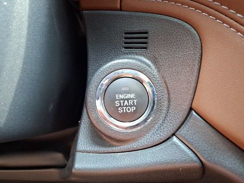 Certified 2023 Subaru Outback Touring AWD/4WD image 28