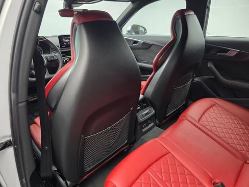 Used 2019 Audi S4 Premium Plus w/ Premium Plus Package AWD/4WD image 15