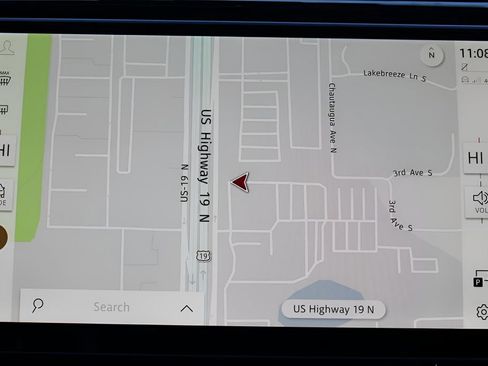 Used 2025 Land Rover Range Rover Velar Dynamic SE image 16