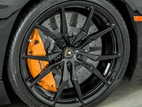 Used 2014 Lamborghini Aventador LP 700-4 AWD/4WD image 38