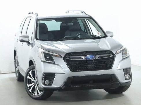 Certified 2023 Subaru Forester Limited AWD/4WD image 2