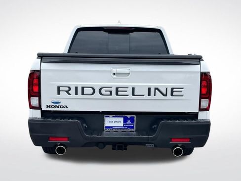 Certified 2025 Honda Ridgeline RTL image 5