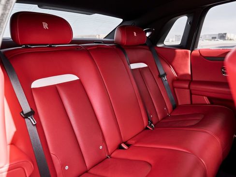 Used 2024 Rolls-Royce Ghost AWD/4WD image 44