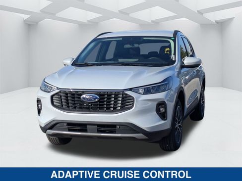 New 2025 Ford Escape image 8