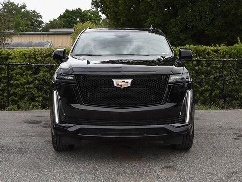 Used 2023 Cadillac Escalade Sport w/ Touring Package RWD image 3