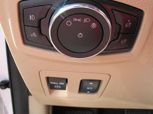 Used 2018 Ford F150 Lariat AWD/4WD image 49