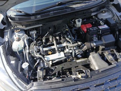 Used 2023 Nissan Kicks SR image 24