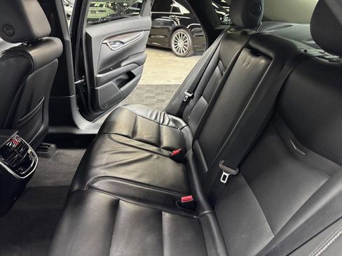 Used 2018 Cadillac XTS Luxury FWD image 37