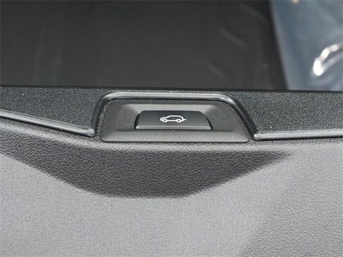 New 2026 BMW X5 xDrive40i w/ Parking Assistance Package image 29