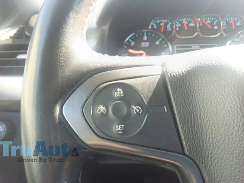 Used 2020 Chevrolet Tahoe LS RWD image 27