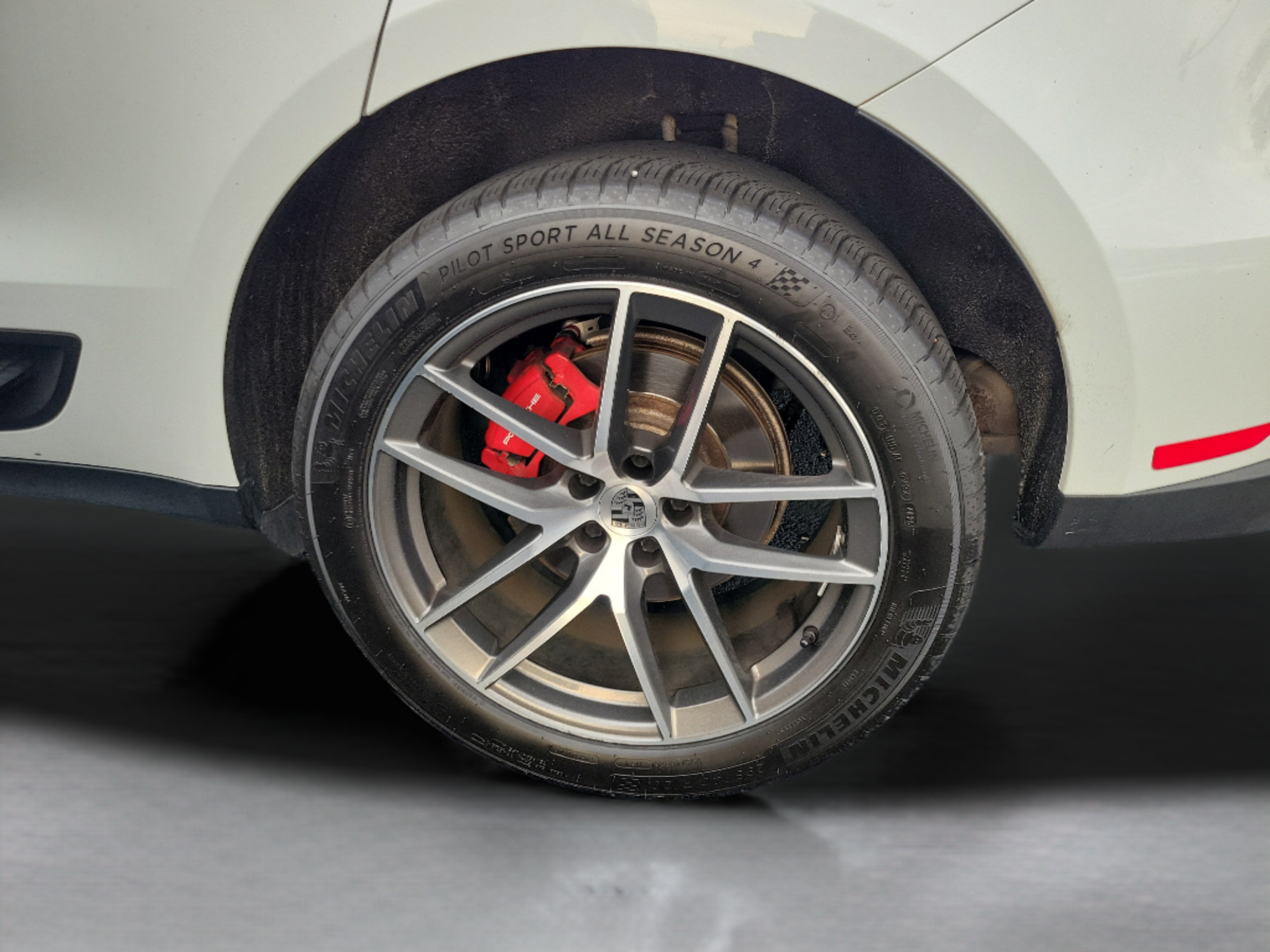 Used 2022 Porsche Macan S AWD/4WD image 26