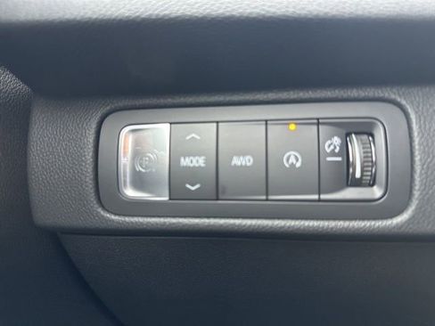 Used 2024 Chevrolet Traverse RS w/ LPO, Floor Liner Package image 34