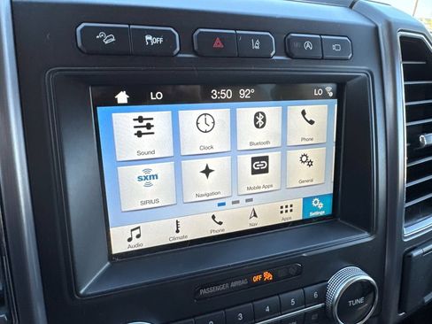 Used 2018 Ford Expedition Max Platinum AWD/4WD image 30