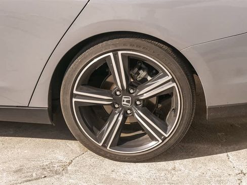 Used 2024 Honda Accord Sport image 6