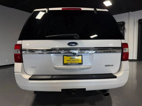 Used 2016 Ford Expedition EL XLT w/ Equipment Group 202A AWD/4WD image 5