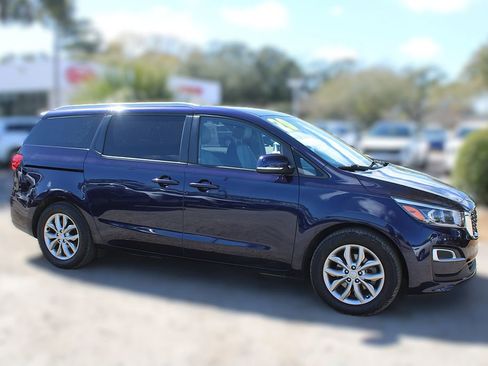 Certified 2020 Kia Sedona EX image 4