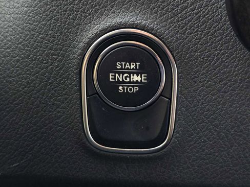 Used 2019 Mercedes-Benz Sprinter 170 image 60