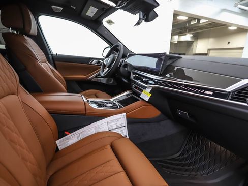 New 2026 BMW X6 M60i AWD/4WD image 30