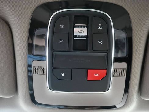 Used 2023 Hyundai Santa Fe SEL w/ Premium Package AWD/4WD image 23