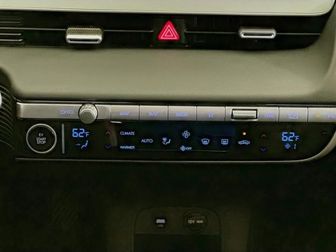 Used 2024 Hyundai Ioniq 5 SEL image 16