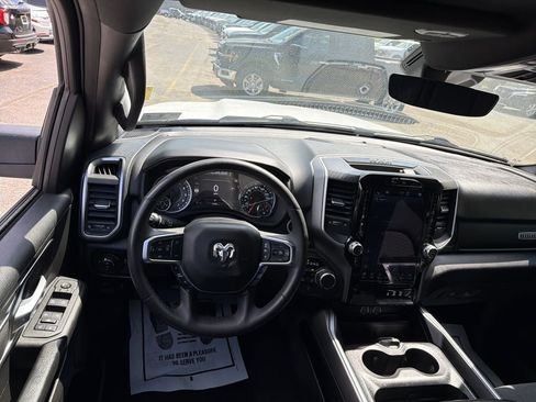 Used 2025 RAM 1500 Big Horn AWD/4WD image 14